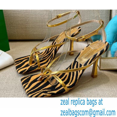 Bottega Veneta Tufted Insole Stretch Leather sandals Zebra Gold 2021