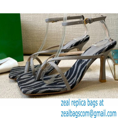 Bottega Veneta Tufted Insole Stretch Leather sandals Zebra Gray 2021