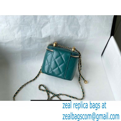 Chanel Calfskin Small Vanity with Chain Bag AP2292 Green 2021