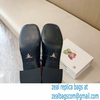 Prada Heel 5cm Triangle Logo Patent Leather Pumps Black 2021