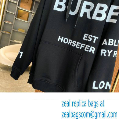 Burberry Sweater/Sweatshirt 26 2022