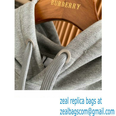 Burberry Sweater/Sweatshirt 28 2022