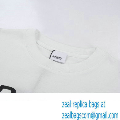 Burberry T-shirt 08 2022