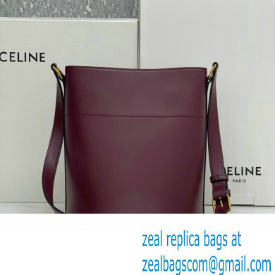 Celine bucket maillon Triomphe calfskin bag burgundy