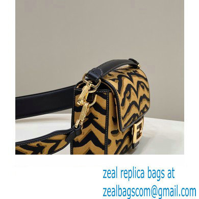 Fendi Tiger motif fabric Medium Baguette Bag 2022