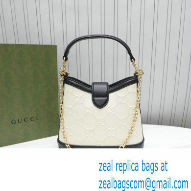 Gucci Small GG Shoulder Bag 675788 White 2022