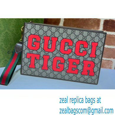 Gucci Tiger GG Pouch Cltuch Bag 688378 Brown 2022 - Click Image to Close