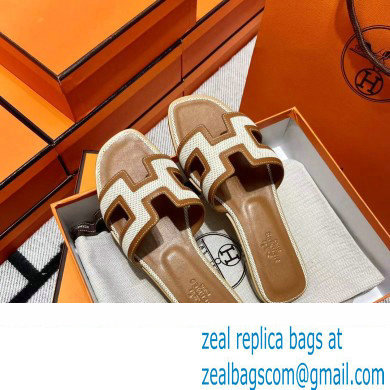 Hermes Calfskin and Canvas Oran Sandals Brown/White - Click Image to Close