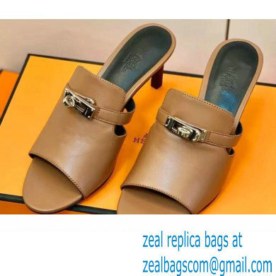 Hermes Kelly Buckle Cute Sandals Brown