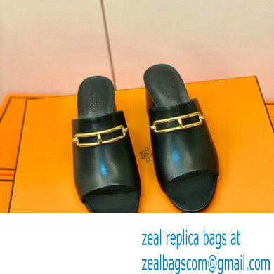 Hermes Roulis Buckle Camilla Mules Black