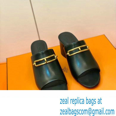 Hermes Roulis Buckle Camilla Mules Black