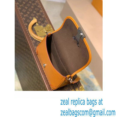 LOUIS VUITTON emblematic Epi leather BUCI HANDBAG M59459 GOLD HONEY