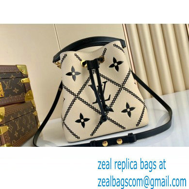 louis vuitton NeoNoe MM bag m46023 cream 2021