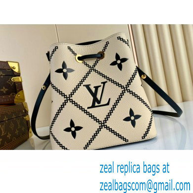 louis vuitton NeoNoe MM bag m46023 cream 2021
