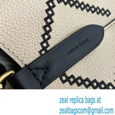 louis vuitton NeoNoe MM bag m46023 cream 2021