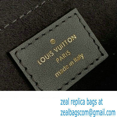 louis vuitton New Wave Chain Bag m58552 2021