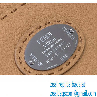 Fendi Peekaboo Iseeu Medium Bag in Selleria Romano Leather Black
