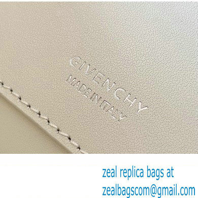 Givenchy Medium 4G Bag in Box Leather White