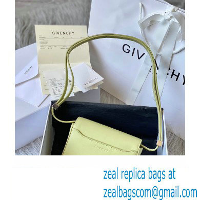 Givenchy Small 4G Bag in Box Leather Light Green