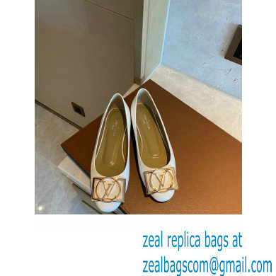 Louis Vuitton Dauphine Madeleine Ballerinas Patent White