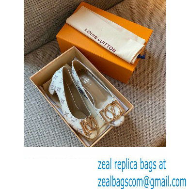 Louis Vuitton Heel 4.5cm Dauphine Madeleine Pumps Monogram Canvas White