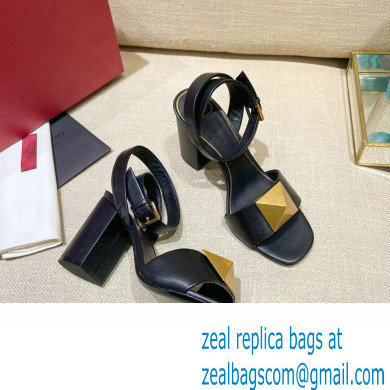 Valentino ONE STUD Heel sandals Black 2022 - Click Image to Close