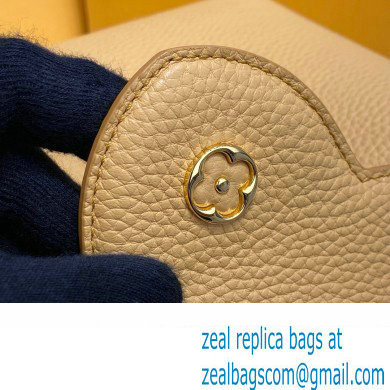 louis vuitton shearling Capucines BB/mm bag m59267