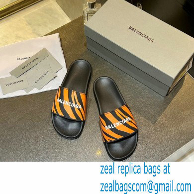 Balenciaga Piscine Pool Slides Sandals 107 2022