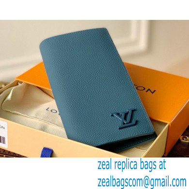 Louis Vuitton Aerogram leather Brazza Wallet Blue