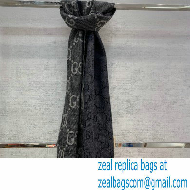 gucci GG jacquard knit scarf with tassels grey and black 2022