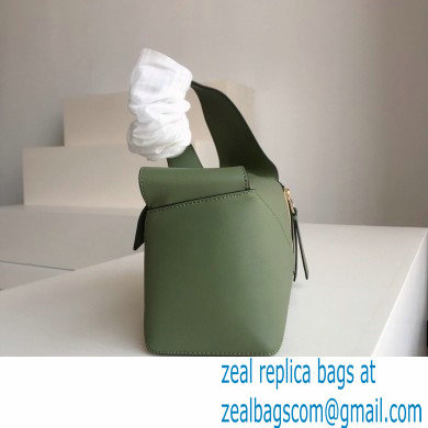 loewe Puzzle Hobo bag in nappa calfskin Avocado Green