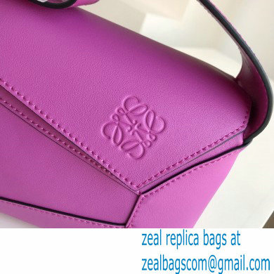 loewe Puzzle Hobo bag in nappa calfskin bright purple