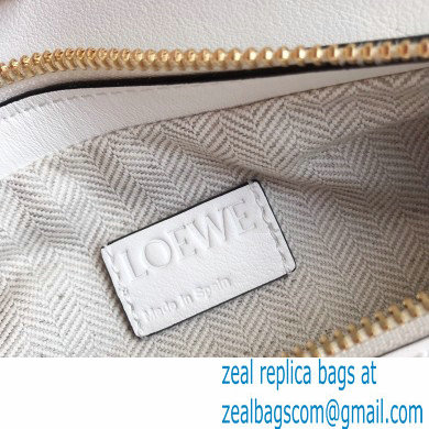 loewe Puzzle Hobo bag in nappa calfskin white - Click Image to Close