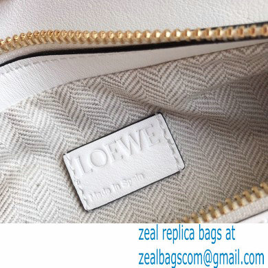 loewe Puzzle Hobo bag in nappa calfskin white