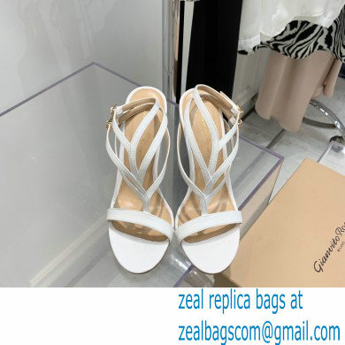 Gianvito Rossi Heel 10.5cm T-strap Sandals Patent White 2022