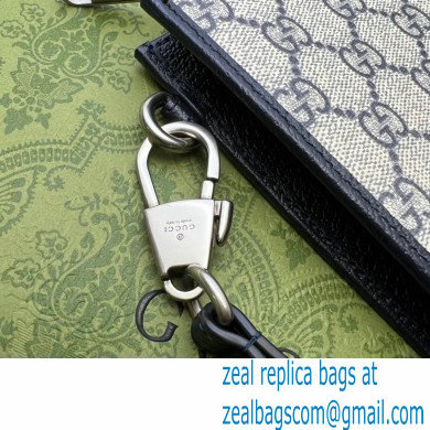 Gucci Pouch Clutch bag with Interlocking G 672953 Blue
