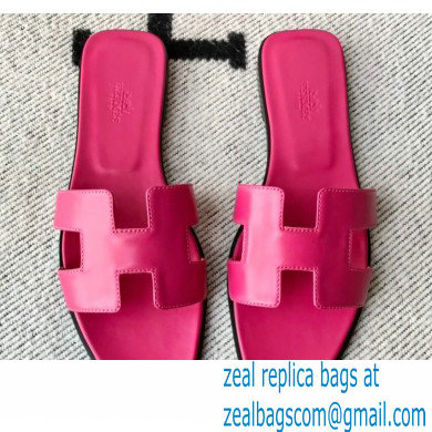 Hermes Oran Flat Sandals in Swift Box Calfskin 34