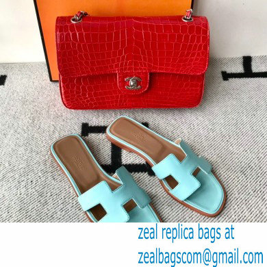 Hermes Oran Flat Sandals in Swift Box Calfskin 35