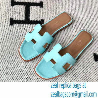 Hermes Oran Flat Sandals in Swift Box Calfskin 35