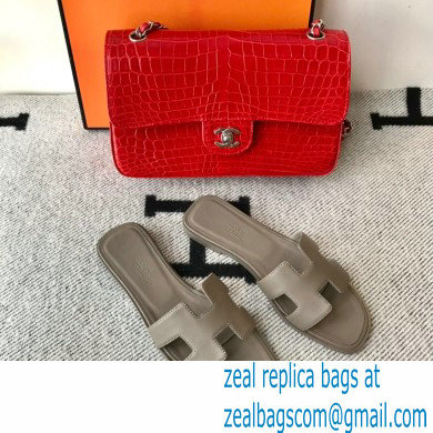 Hermes Oran Flat Sandals in Swift Box Calfskin 36