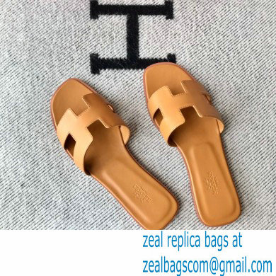 Hermes Oran Flat Sandals in Swift Box Calfskin 40