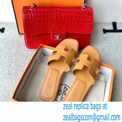 Hermes Oran Flat Sandals in Swift Box Calfskin 40