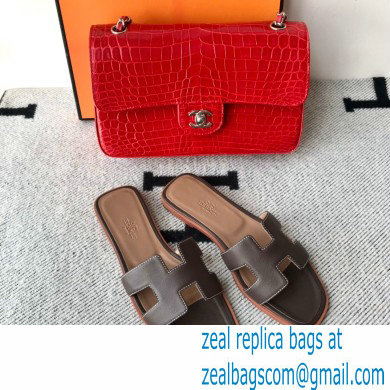 Hermes Oran Flat Sandals in Swift Box Calfskin 44