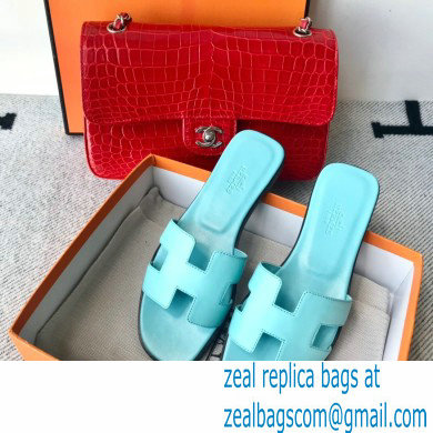 Hermes Oran Flat Sandals in Swift Box Calfskin 45