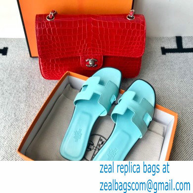 Hermes Oran Flat Sandals in Swift Box Calfskin 45