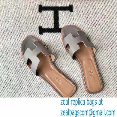 Hermes Oran Flat Sandals in Swift Box Calfskin 55