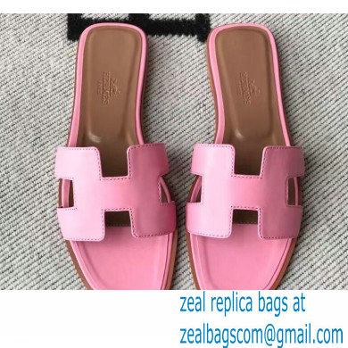 Hermes Oran Flat Sandals in Swift Box Calfskin 69