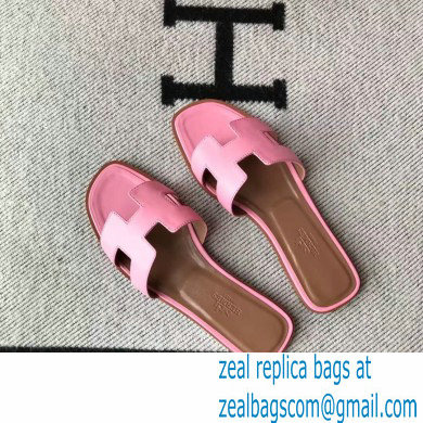 Hermes Oran Flat Sandals in Swift Box Calfskin 69 - Click Image to Close