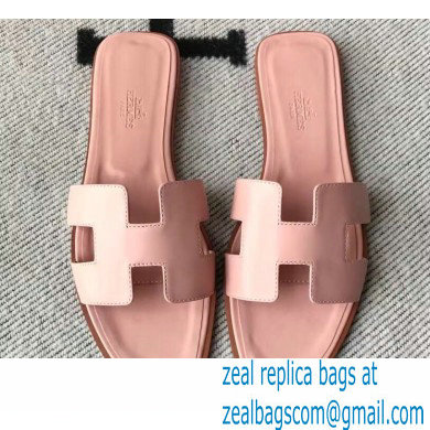 Hermes Oran Flat Sandals in Swift Box Calfskin 70