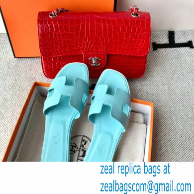 Hermes Oran Flat Sandals in Swift Box Calfskin 78